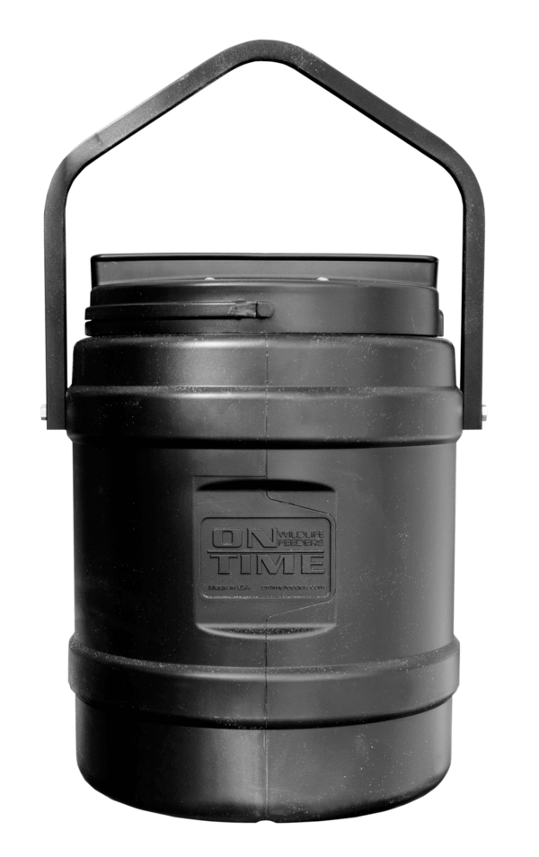 On Time 73000 Rice Bran Feeder made of Plastic with Black Finish 10 Gallon Capacity Hanging Bracket & 1-6 Feeding Times with 1-30 Duration