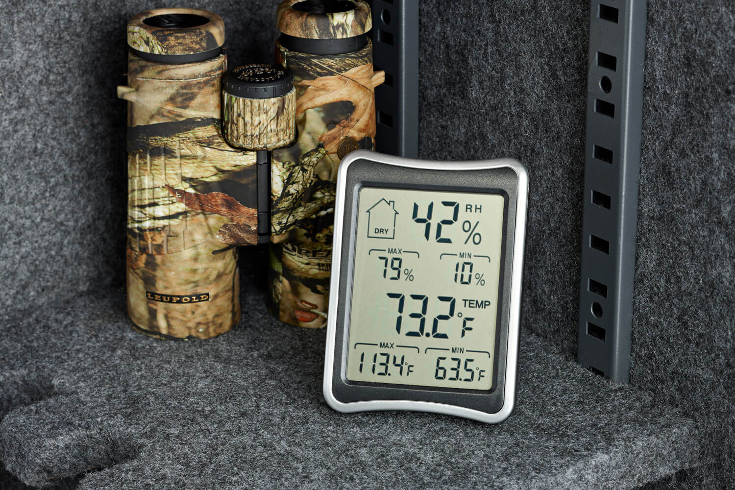 SnapSafe 75909 Gun Safe Hygrometer LCD Display AAA (2) – GunStuff