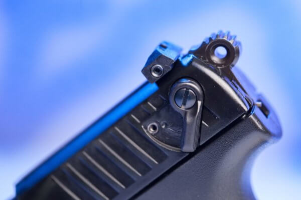Walther Arms 5120700 P22 Q 22 Long Rifle (LR) Single/Double 3.42″ 10+1 Black Interchangeable Backstrap Grip Black Slide