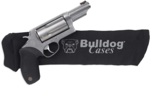 Bulldog BD111 Pit Bull Shotgun Case made of Water-Resistant Nylon with Green Finish & Camel Trim Laminated Brushed Tricot Lining 1.50″ Foam Padding & Full Length Zipper 52″ L