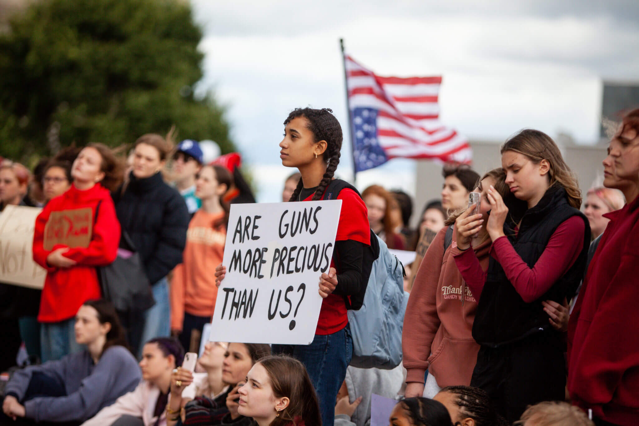 Close-up of a black AR-15 rifle with standard magazine, symbolizing the firearms targeted by Minnesota's SF 4067 assault weapons ban